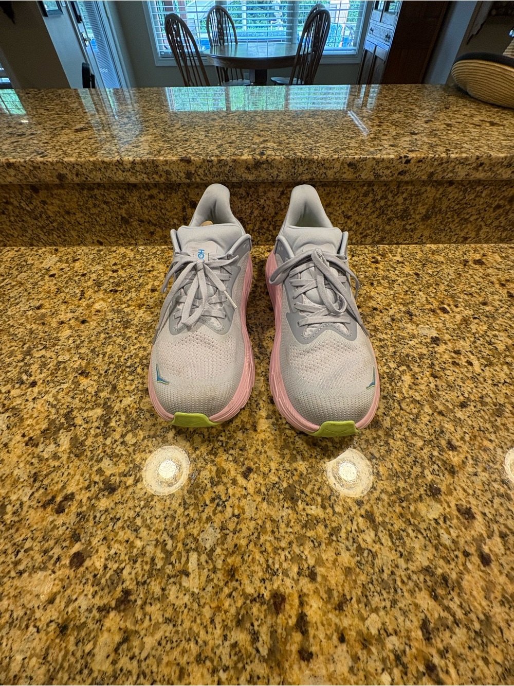 HOKA Arahi 7 Women’s Running Shoes Gull Pink Twilight Size 11 B Sneakers Grey - Picture 6 of 11